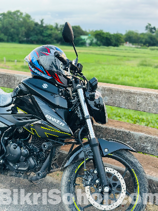 Gixxer dd non abs